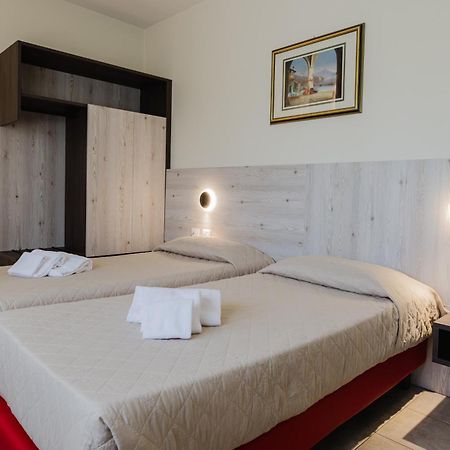 Hotel Colonna Albignasego Kültér fotó