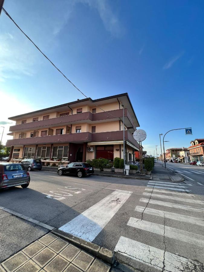 Hotel Colonna Albignasego Kültér fotó
